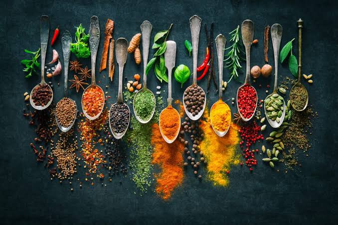 ادویه‌های ارگانیک با کیفیت بالا